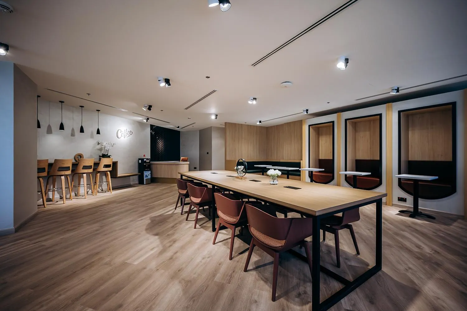 Fabulous Brand New 1Br Apartment Ras al-Khaimah 0*,